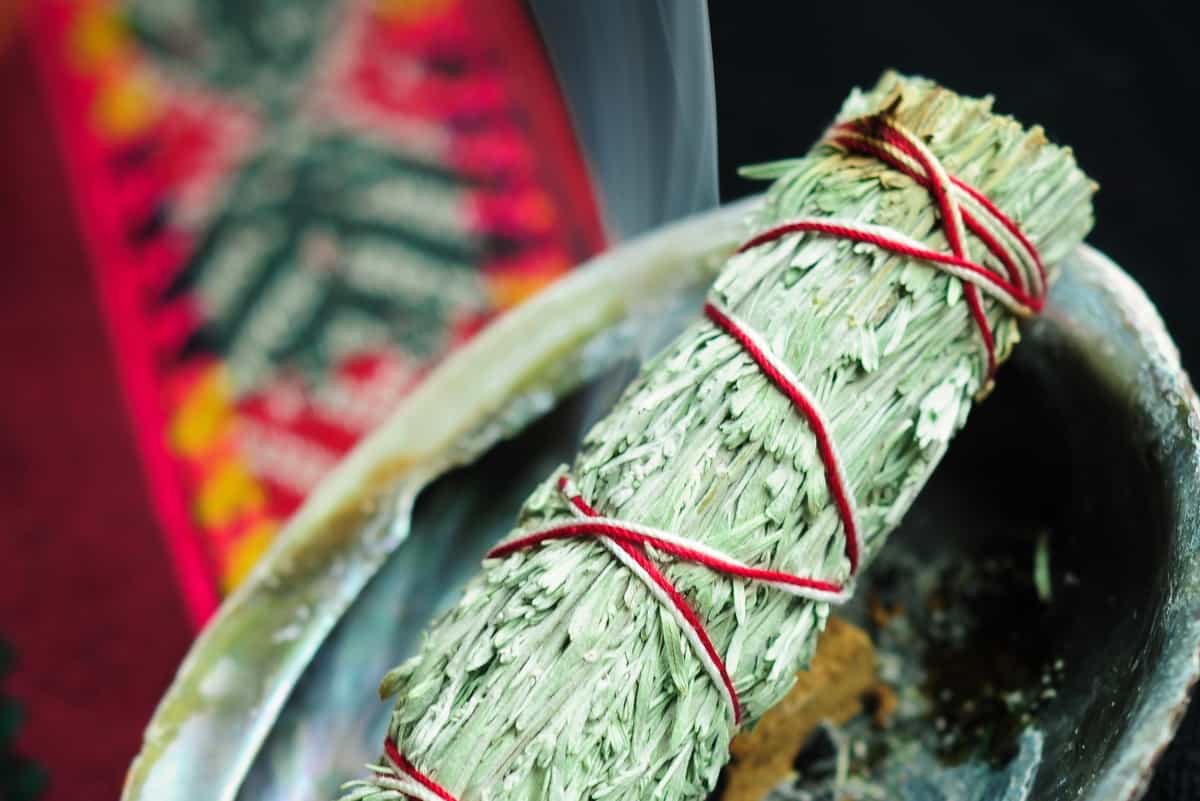 Aura Metier Workshops - Sacred Art of Smudging